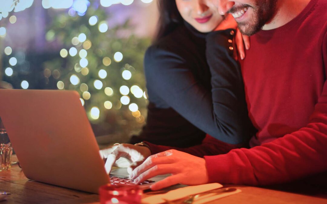Cross Marketing: Strategies to Maximize Site Hits in the Holiday Season